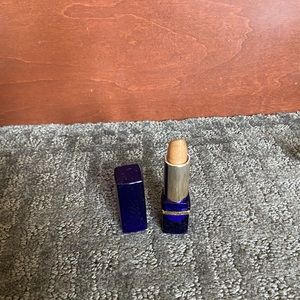 Estée Lauder pure color lipstick in color Tiger eye 186
